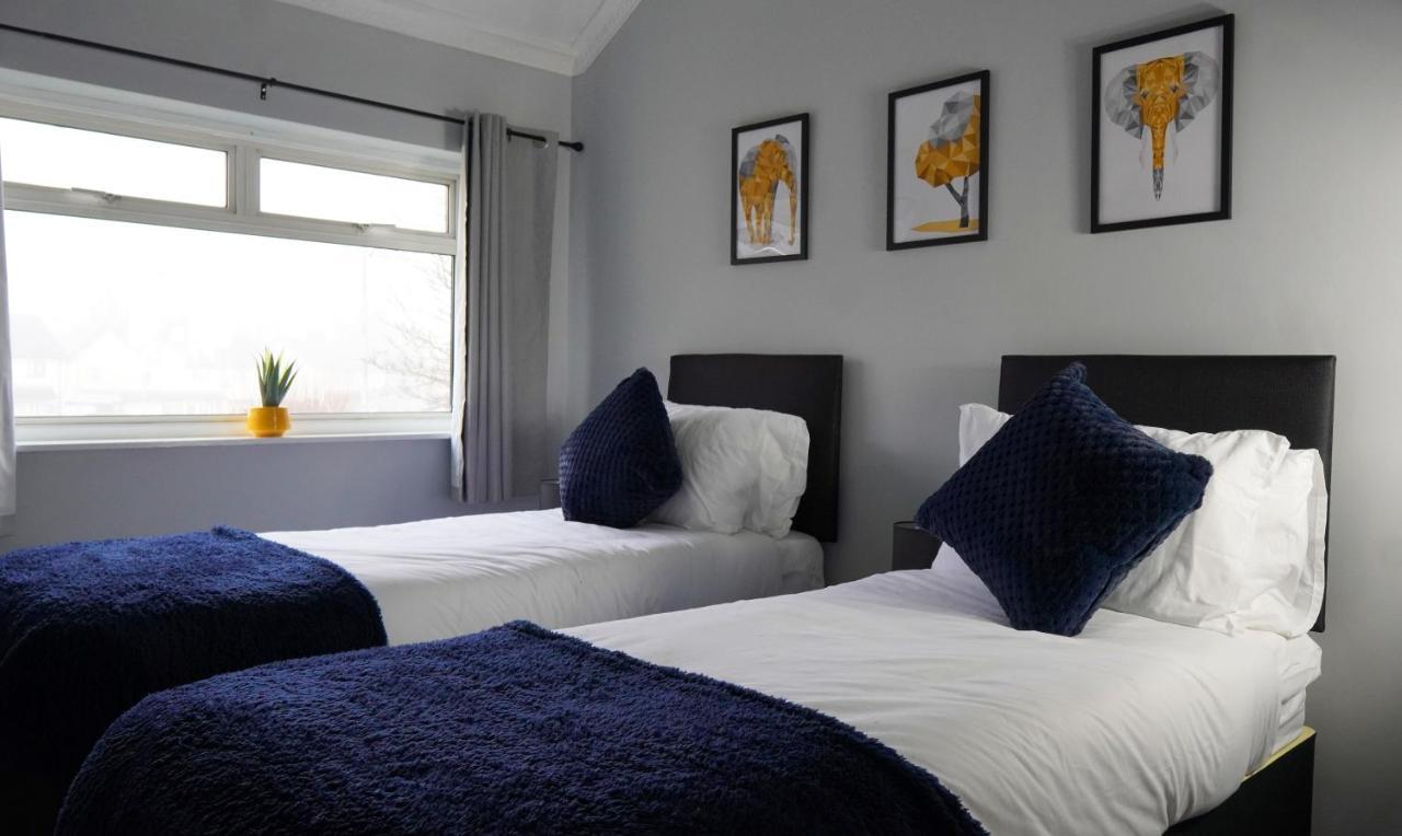 Portobello House - Four Bedroom House Perfect For Contractors - Sleeps 6 - Free Parking Wolverhampton Exterior photo